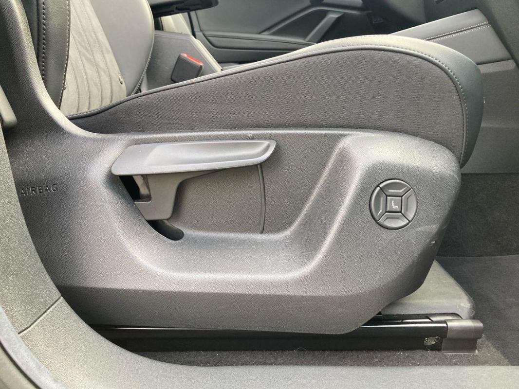 Volkswagen Tiguan - Photo 14