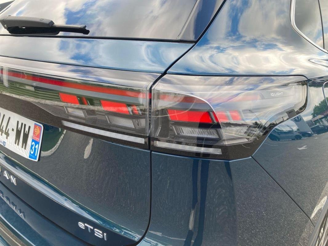 Volkswagen Tiguan - Photo 30