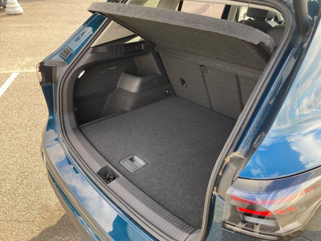 Volkswagen Tiguan - Photo 32