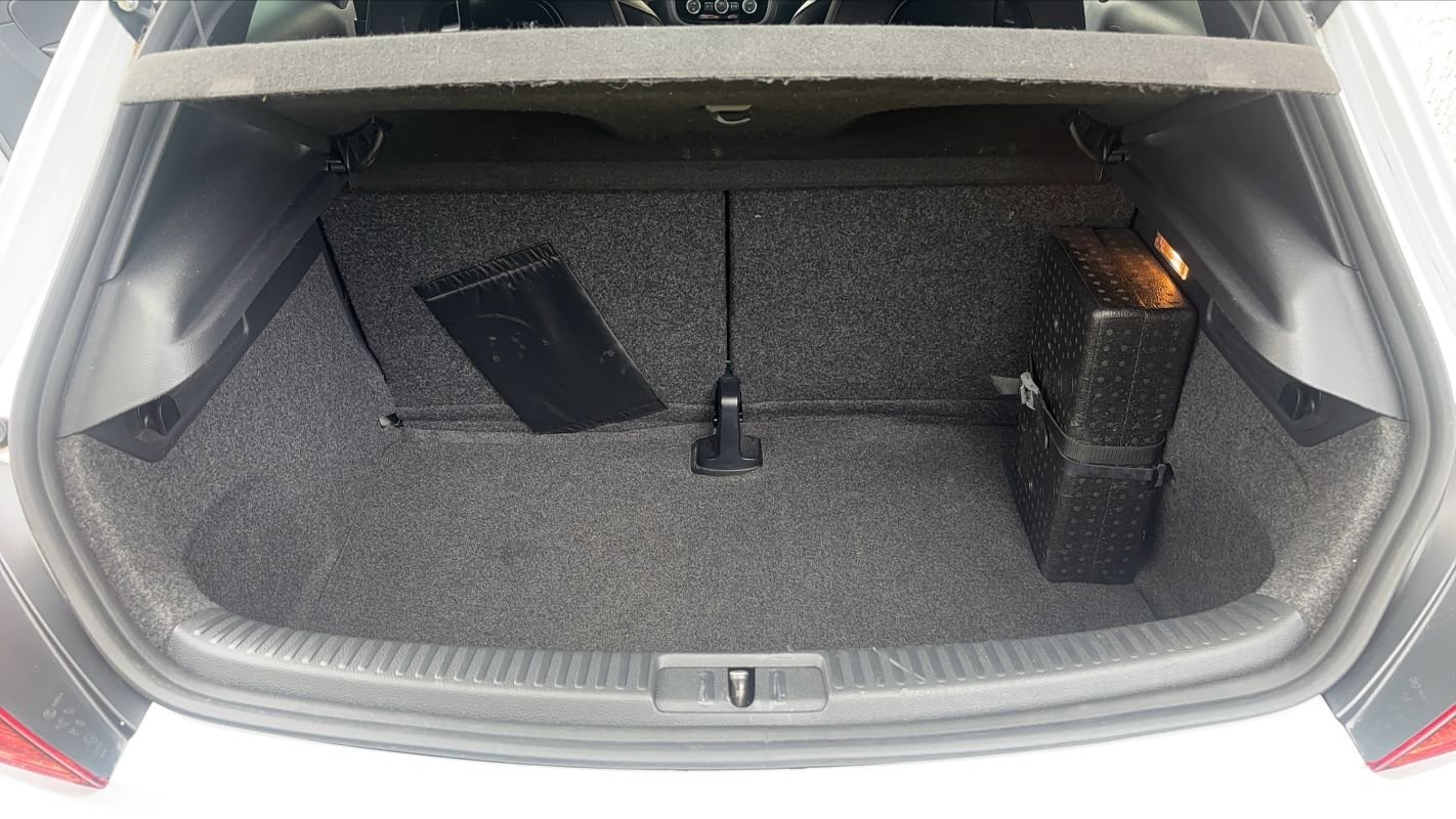 Volkswagen Scirocco - Photo 14