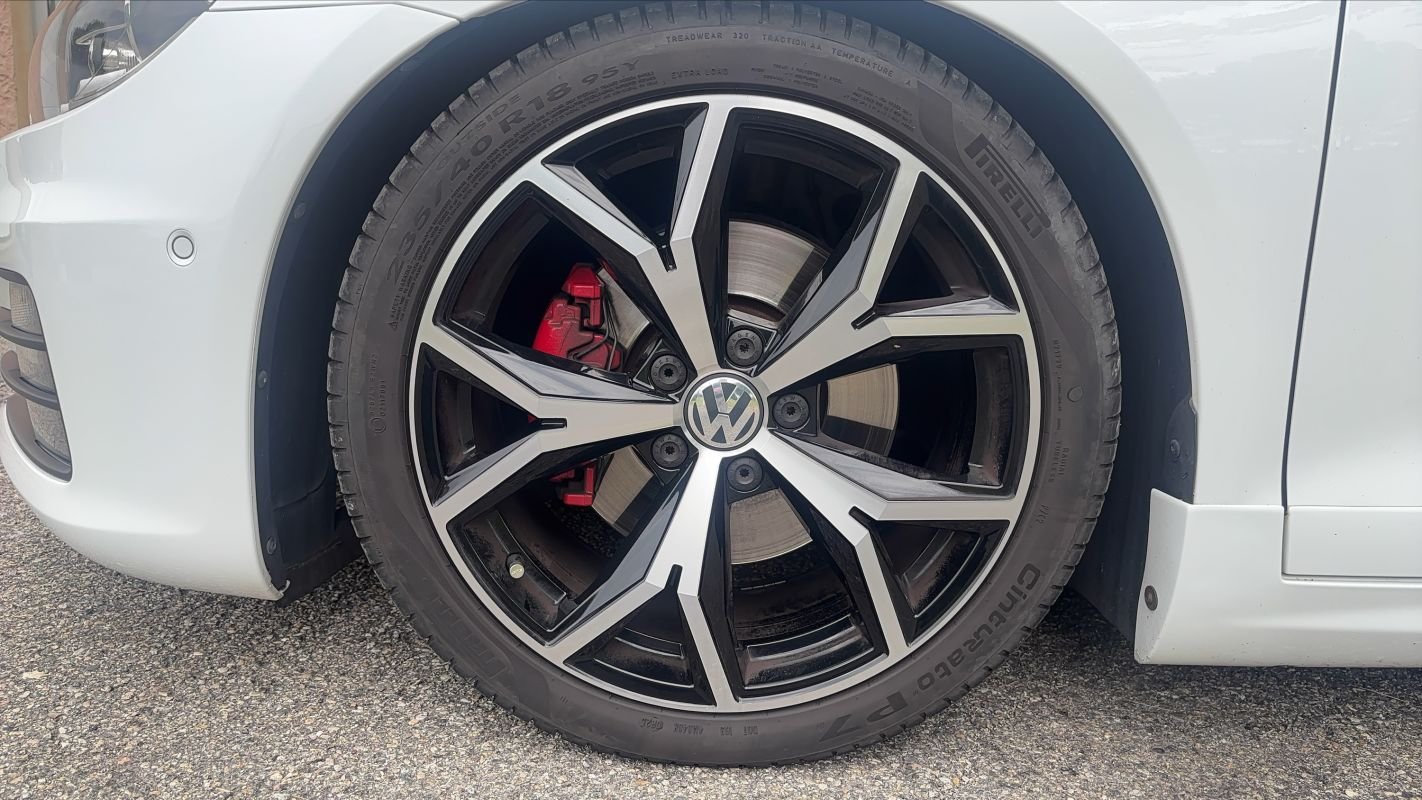 Volkswagen Scirocco - Photo 18
