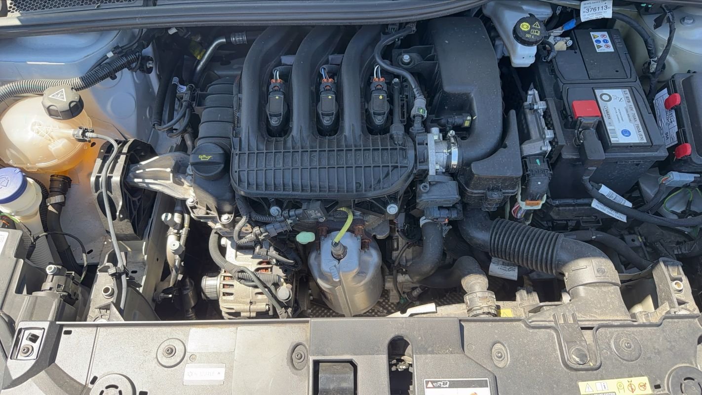 Peugeot 208 - Photo 15