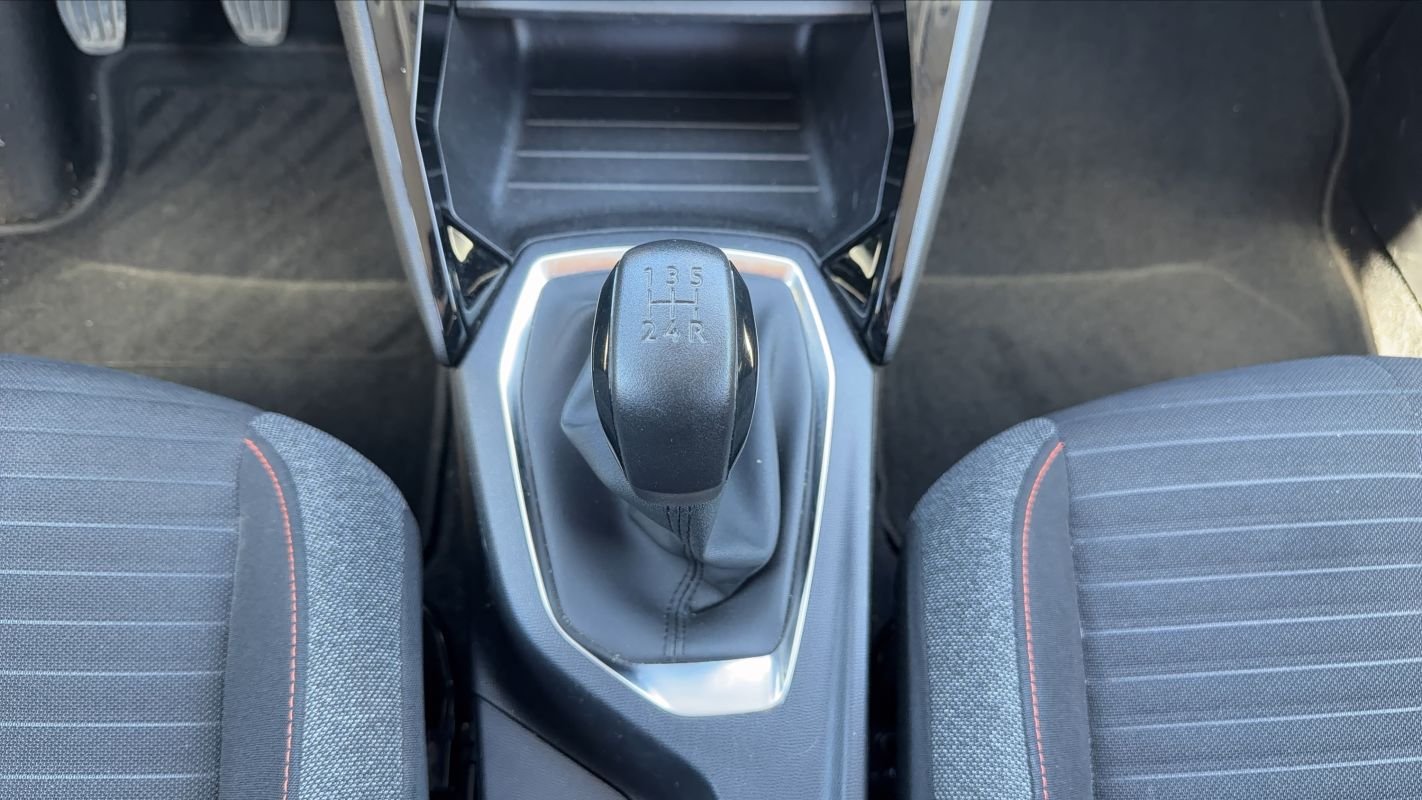 Peugeot 208 - Photo 27