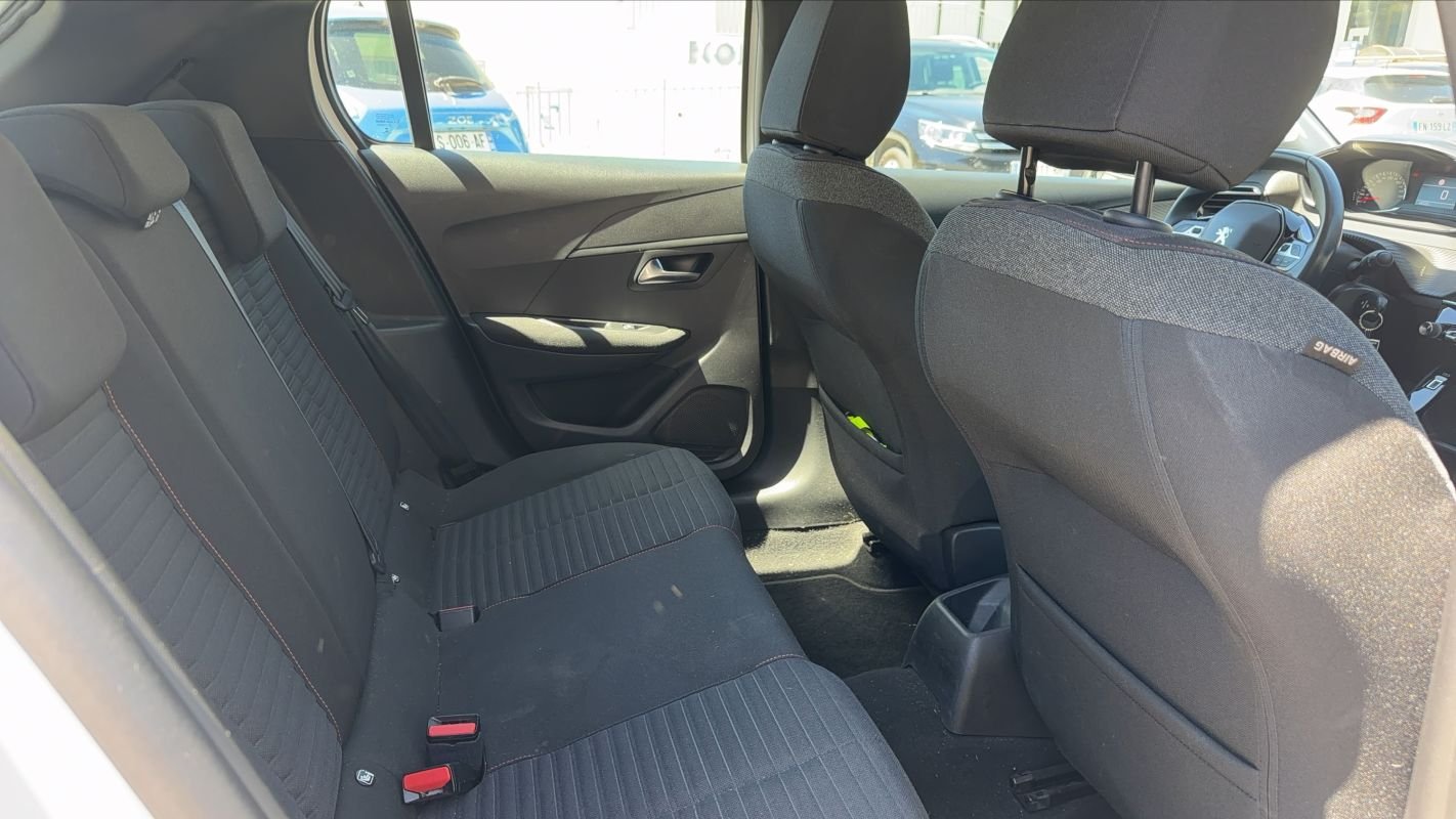 Peugeot 208 - Photo 29