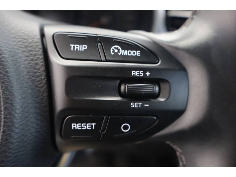 Kia Rio - Photo 11