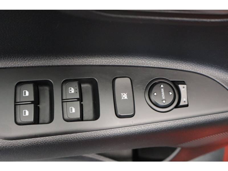Kia Rio - Photo 16