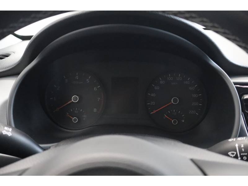 Kia Rio - Photo 21