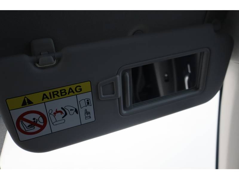 Kia Rio - Photo 22