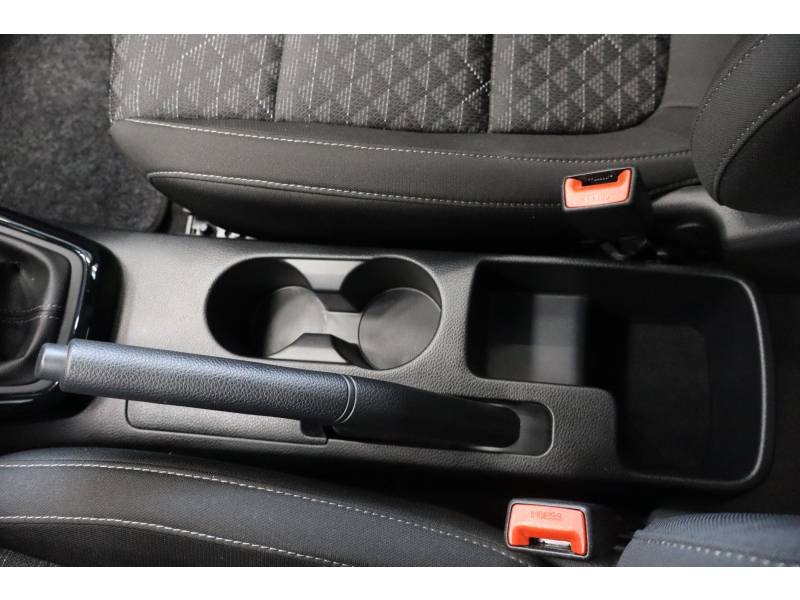 Kia Rio - Photo 26