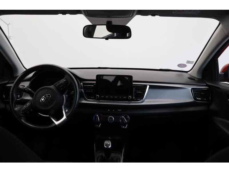 Kia Rio - Photo 8