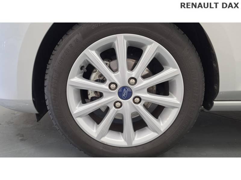 Ford Fiesta - Photo 13