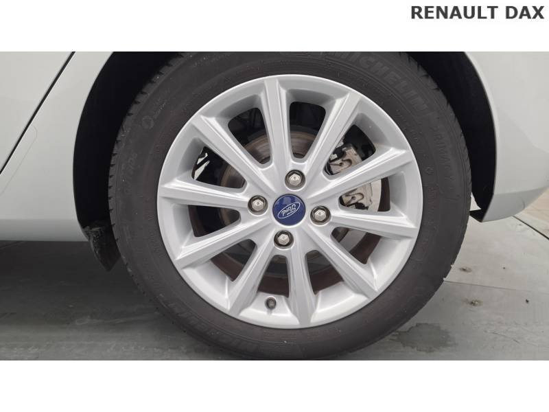 Ford Fiesta - Photo 14