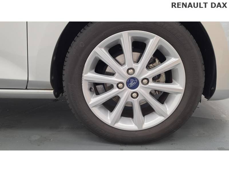 Ford Fiesta - Photo 18