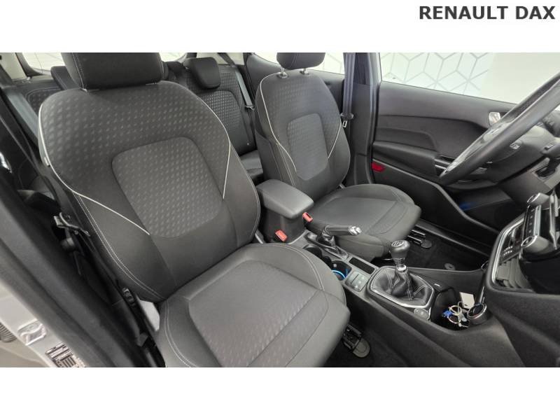 Ford Fiesta - Photo 20