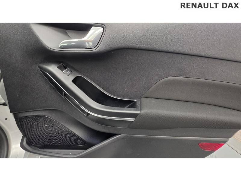 Ford Fiesta - Photo 22