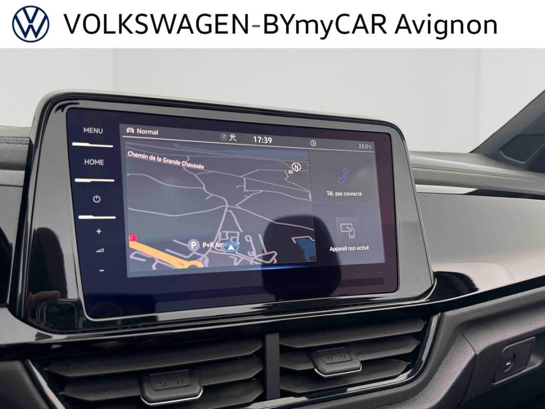 Volkswagen T-Roc - Photo 13