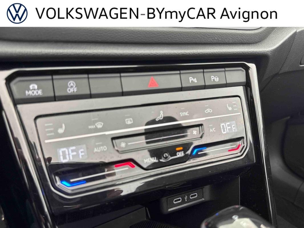 Volkswagen T-Roc - Photo 14