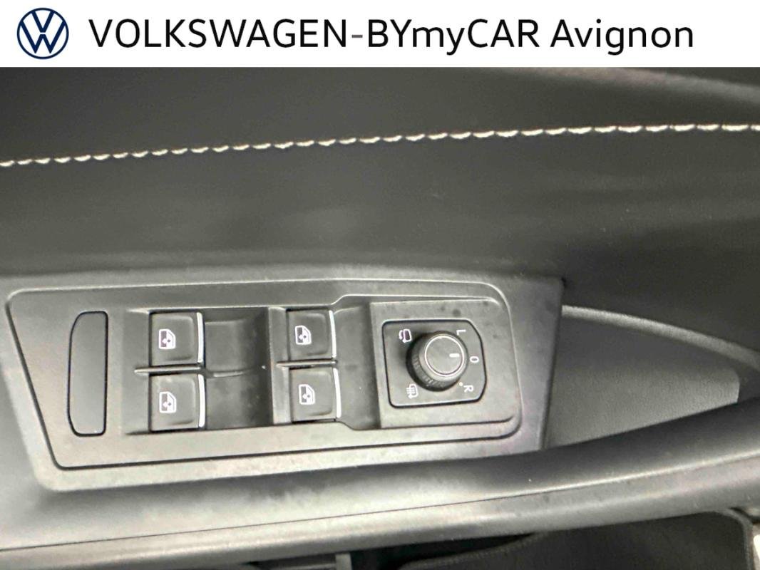 Volkswagen T-Roc - Photo 34