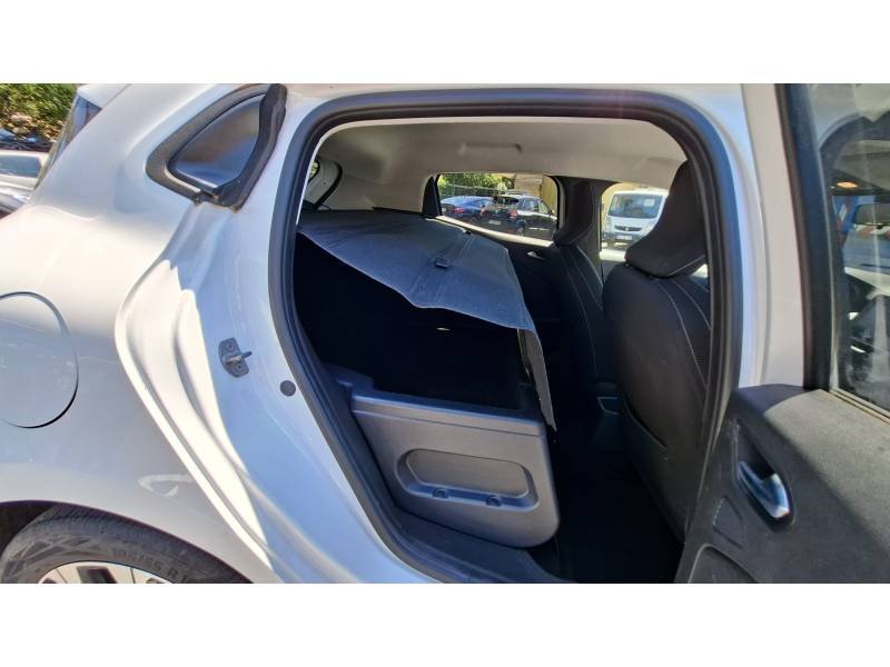 Renault Clio - Photo 15