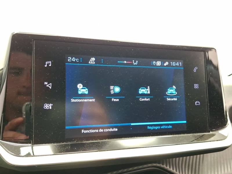 Peugeot 208 - Photo 27