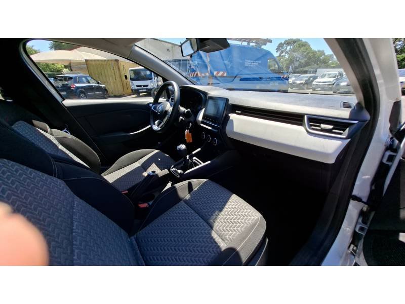 Renault Clio - Photo 17