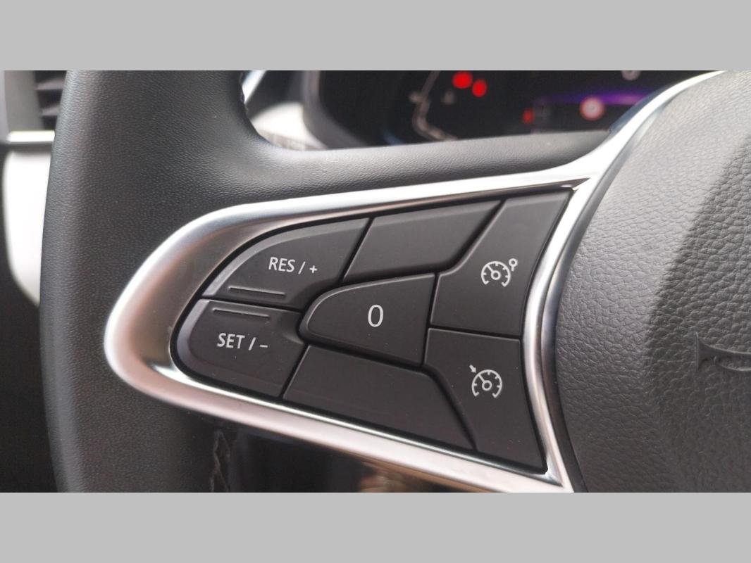 Renault Clio - Photo 16