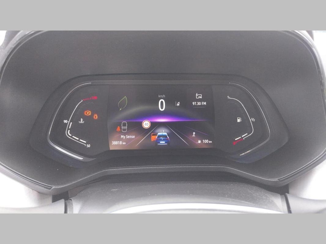 Renault Clio - Photo 18