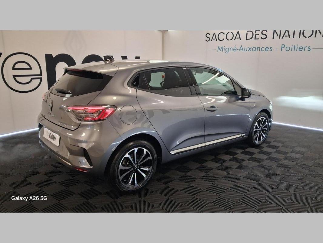 Renault Clio - Photo 19