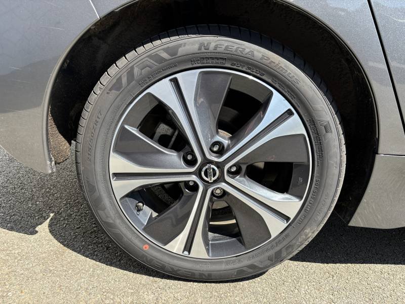 Nissan Leaf - Photo 11