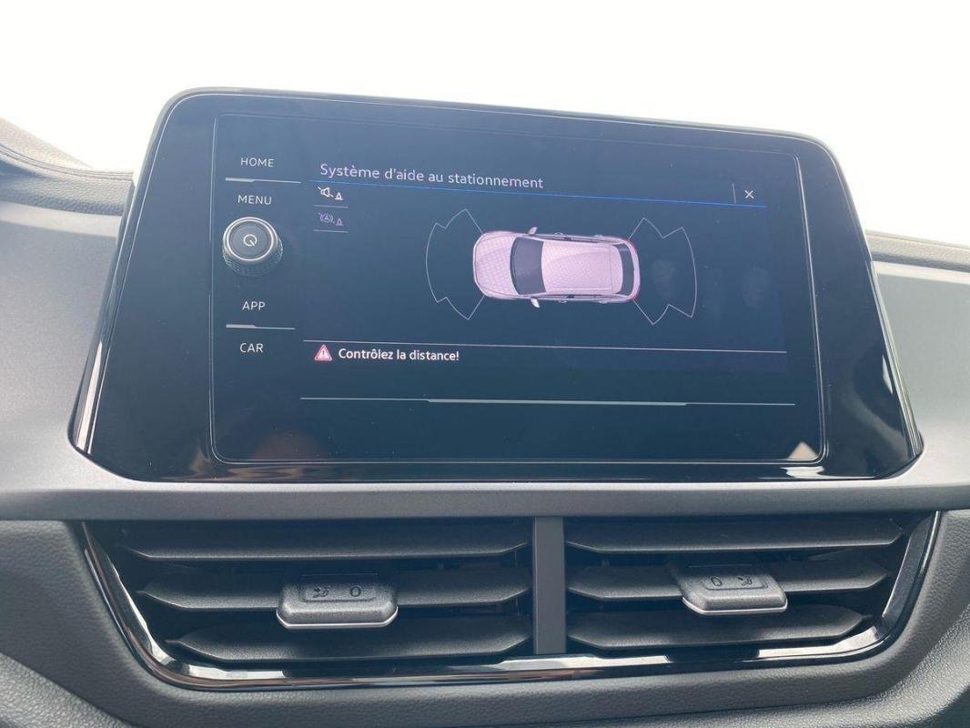 Volkswagen T-Roc - Photo 18