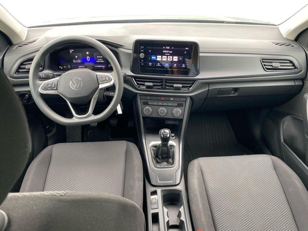 Volkswagen T-Roc - Photo 8