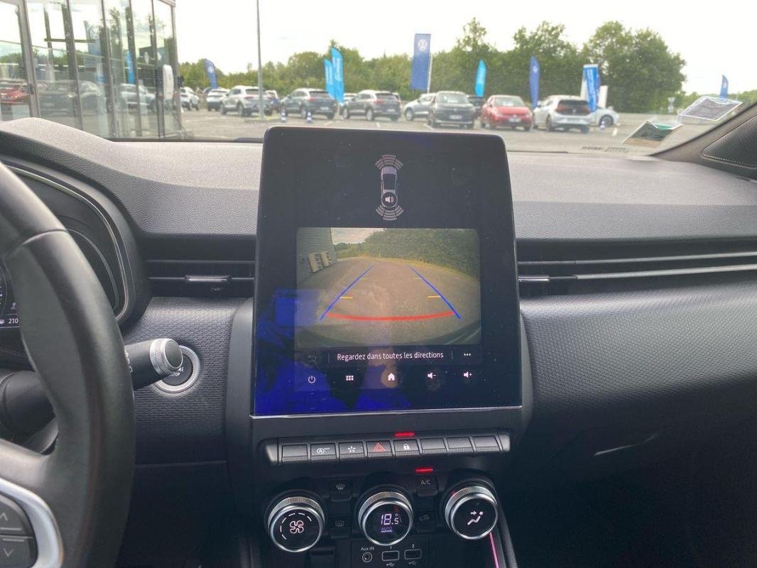 Renault Clio - Photo 18