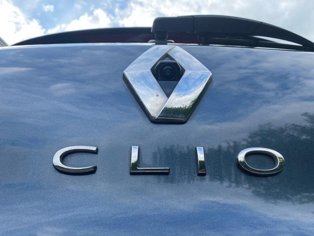 Renault Clio - Photo 27