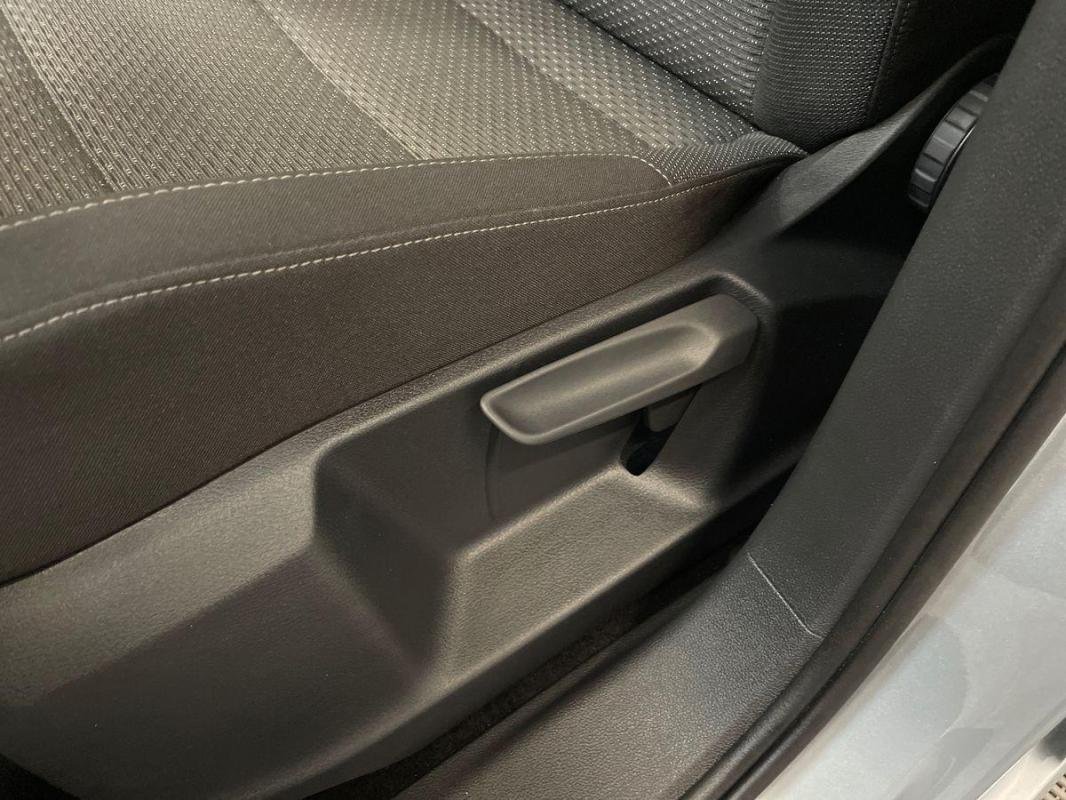 Volkswagen Touran - Photo 14