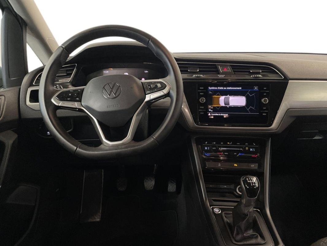 Volkswagen Touran - Photo 24