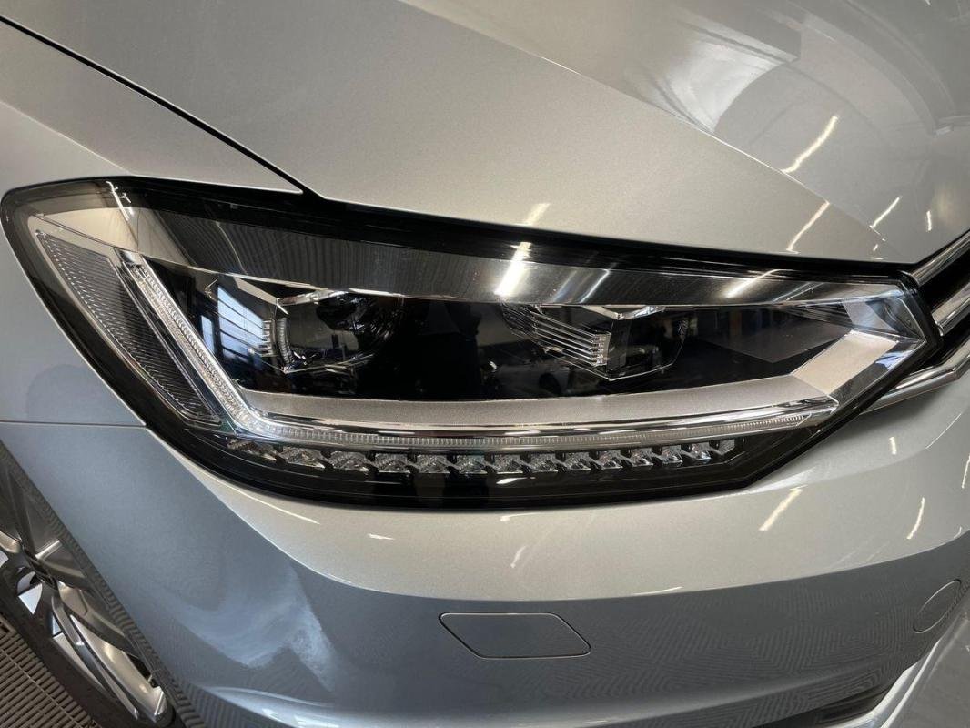 Volkswagen Touran - Photo 26