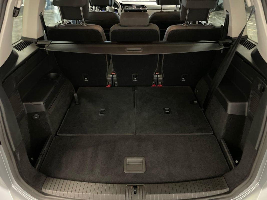 Volkswagen Touran - Photo 31