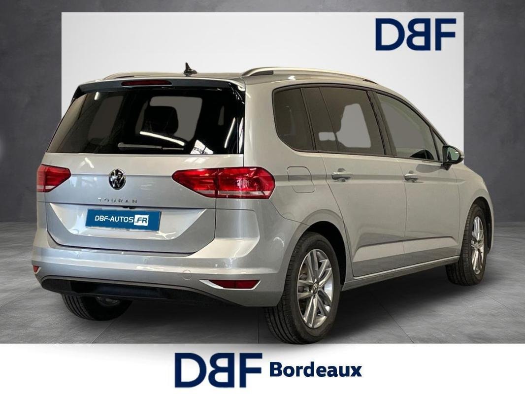 Volkswagen Touran - Photo 5