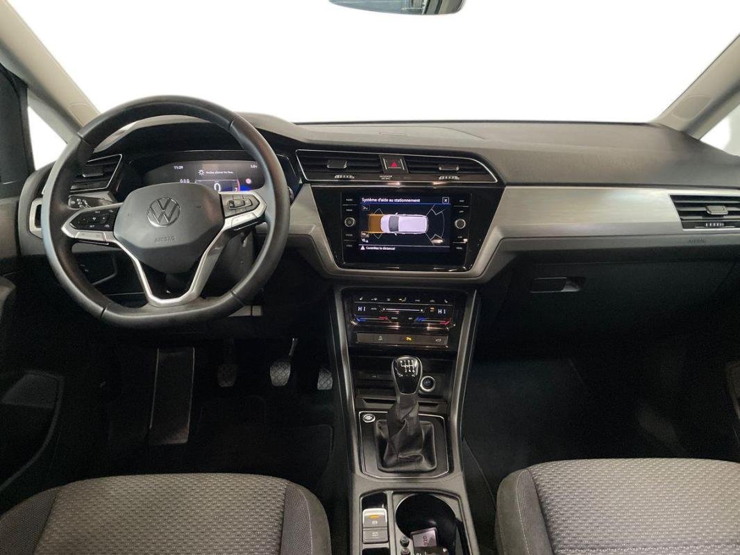 Volkswagen Touran - Photo 8
