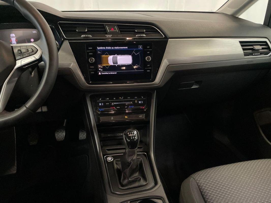 Volkswagen Touran - Photo 10