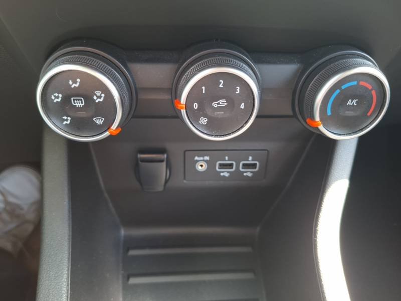 Renault Clio - Photo 23
