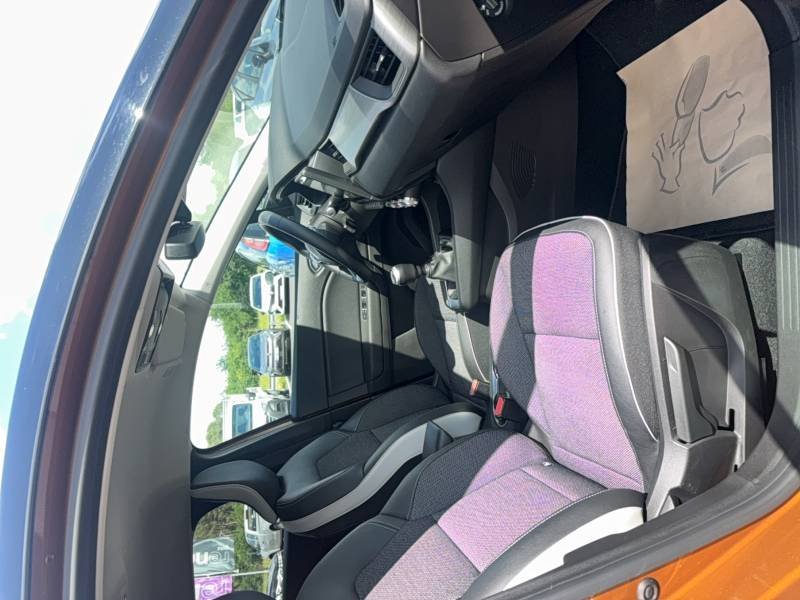 Renault Captur - Photo 12