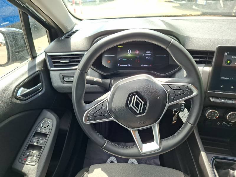Renault Clio - Photo 13