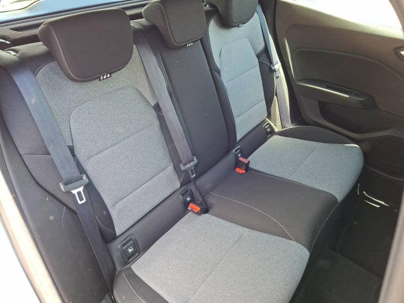 Renault Clio - Photo 23