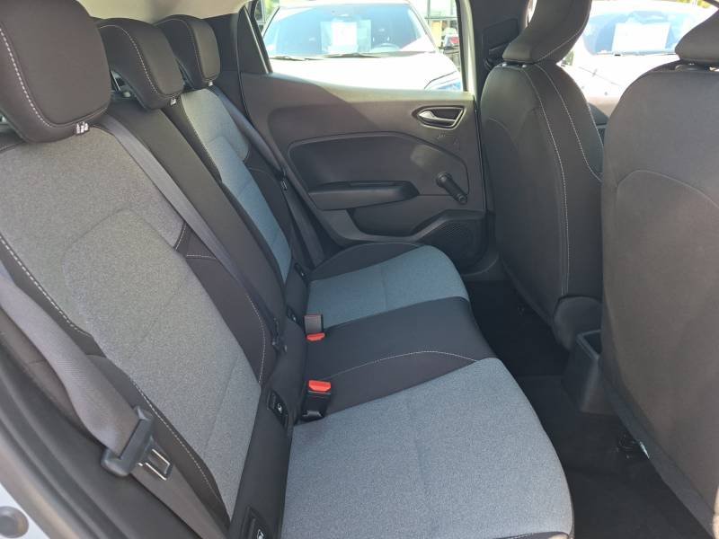 Renault Clio - Photo 15