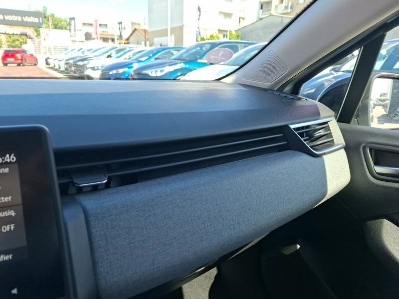 Renault Clio - Photo 27