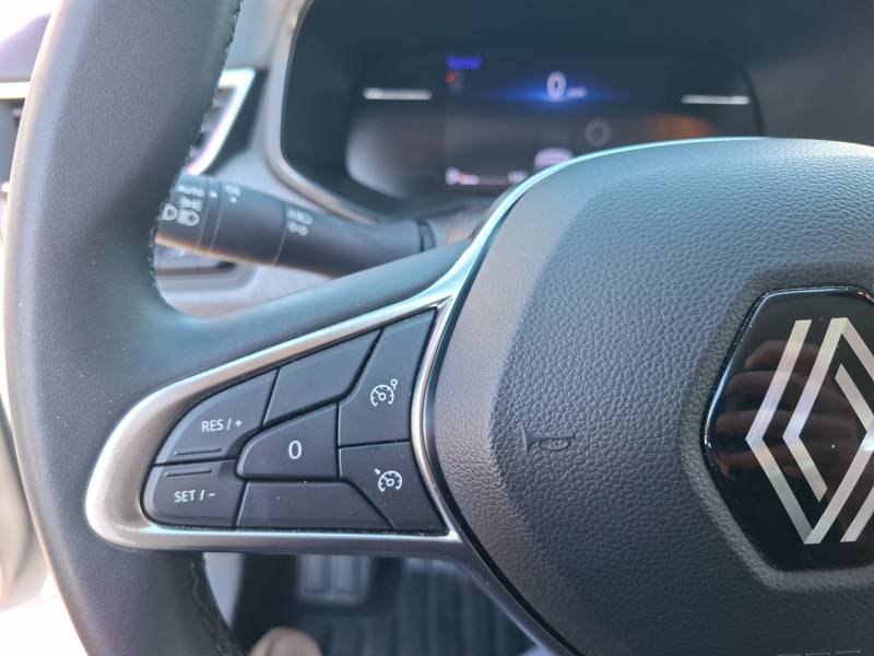 Renault Clio - Photo 32