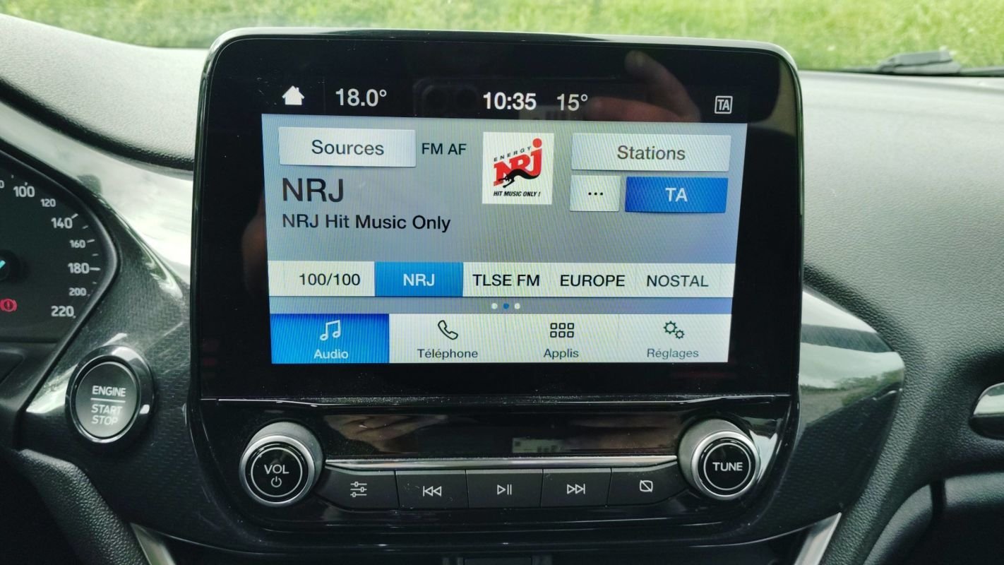 Ford Fiesta - Photo 22