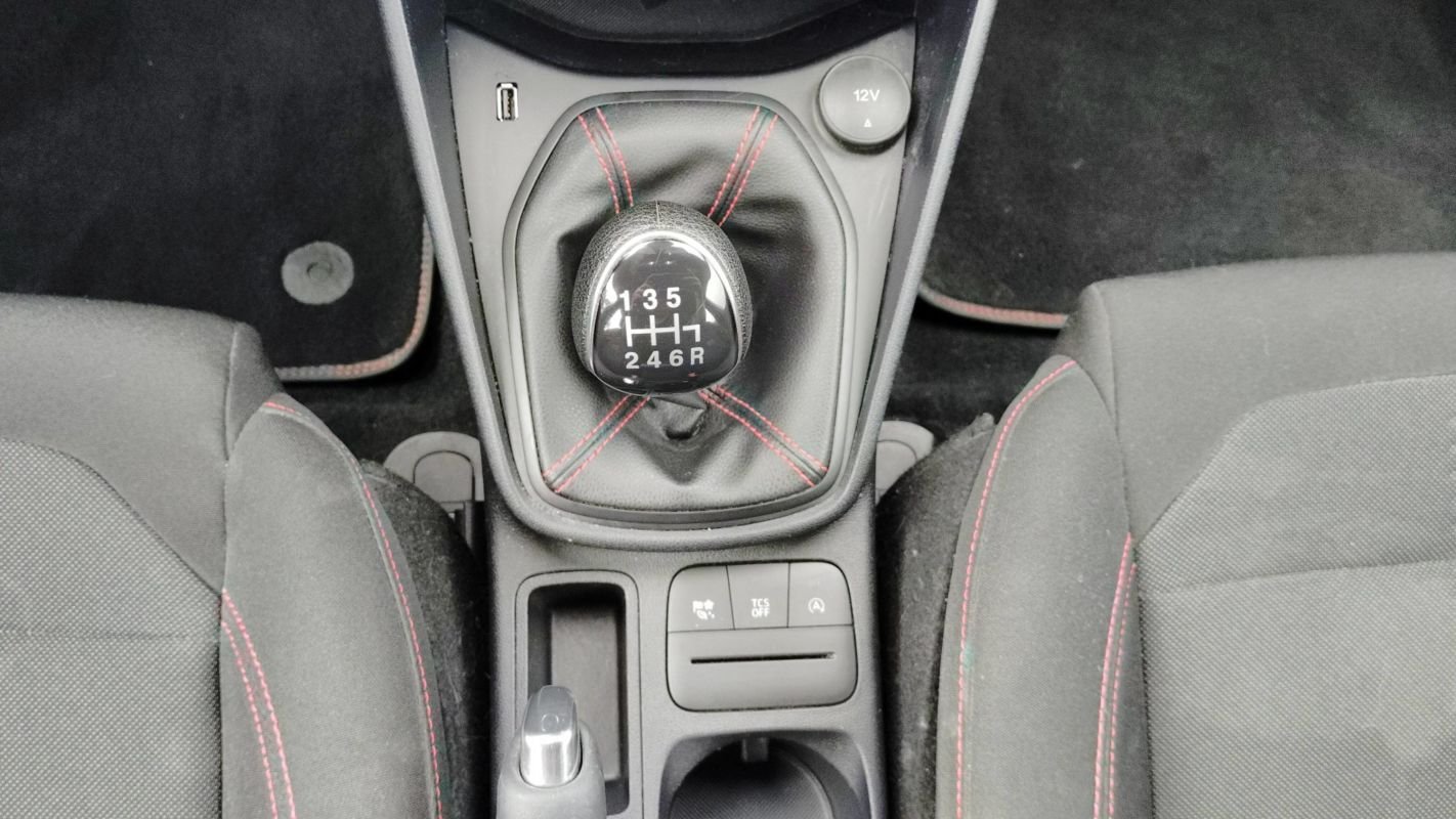Ford Fiesta - Photo 25