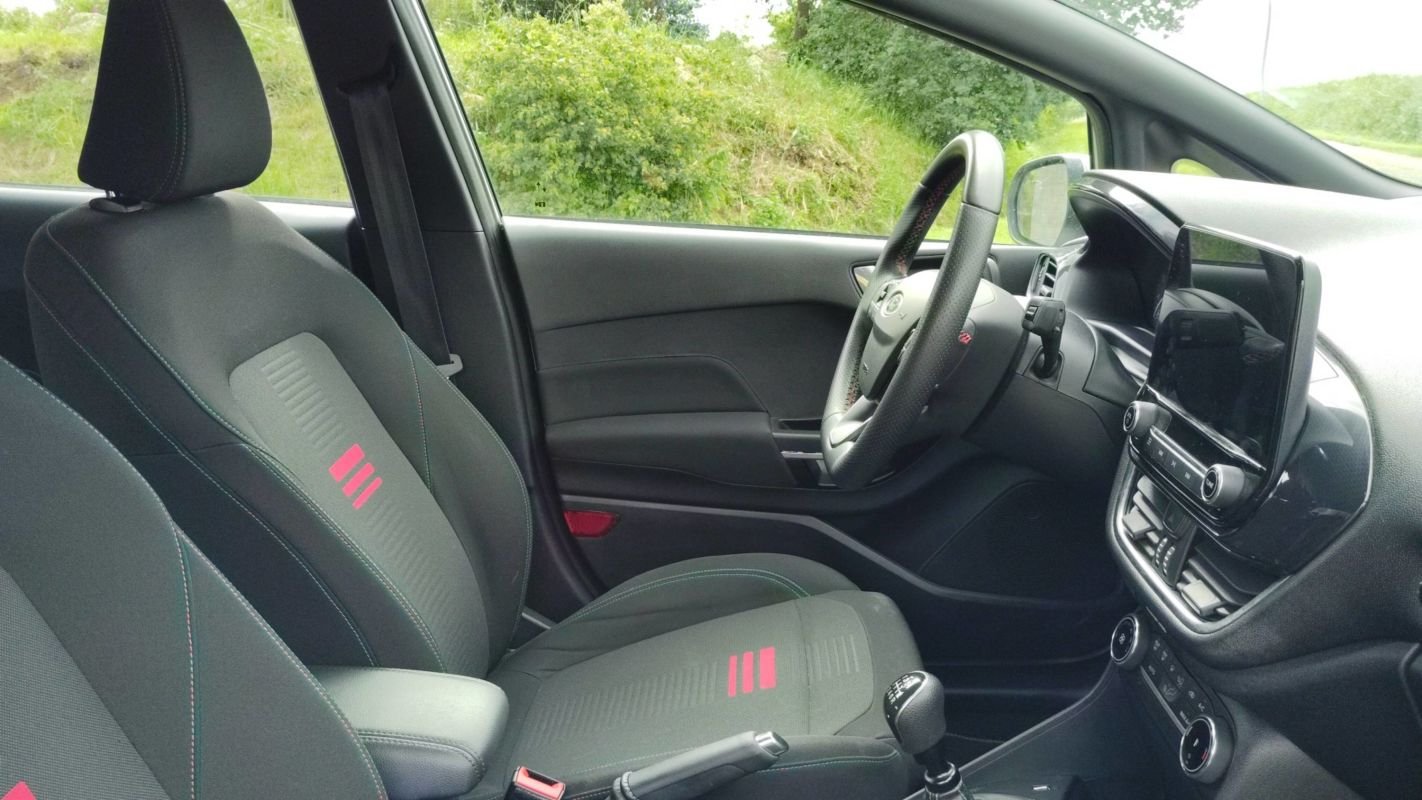 Ford Fiesta - Photo 27